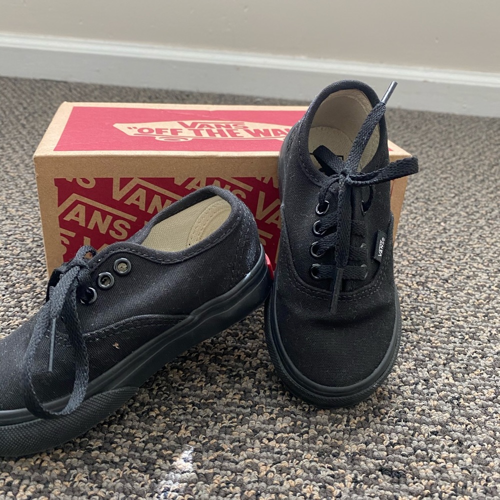 Toddler Black Vans